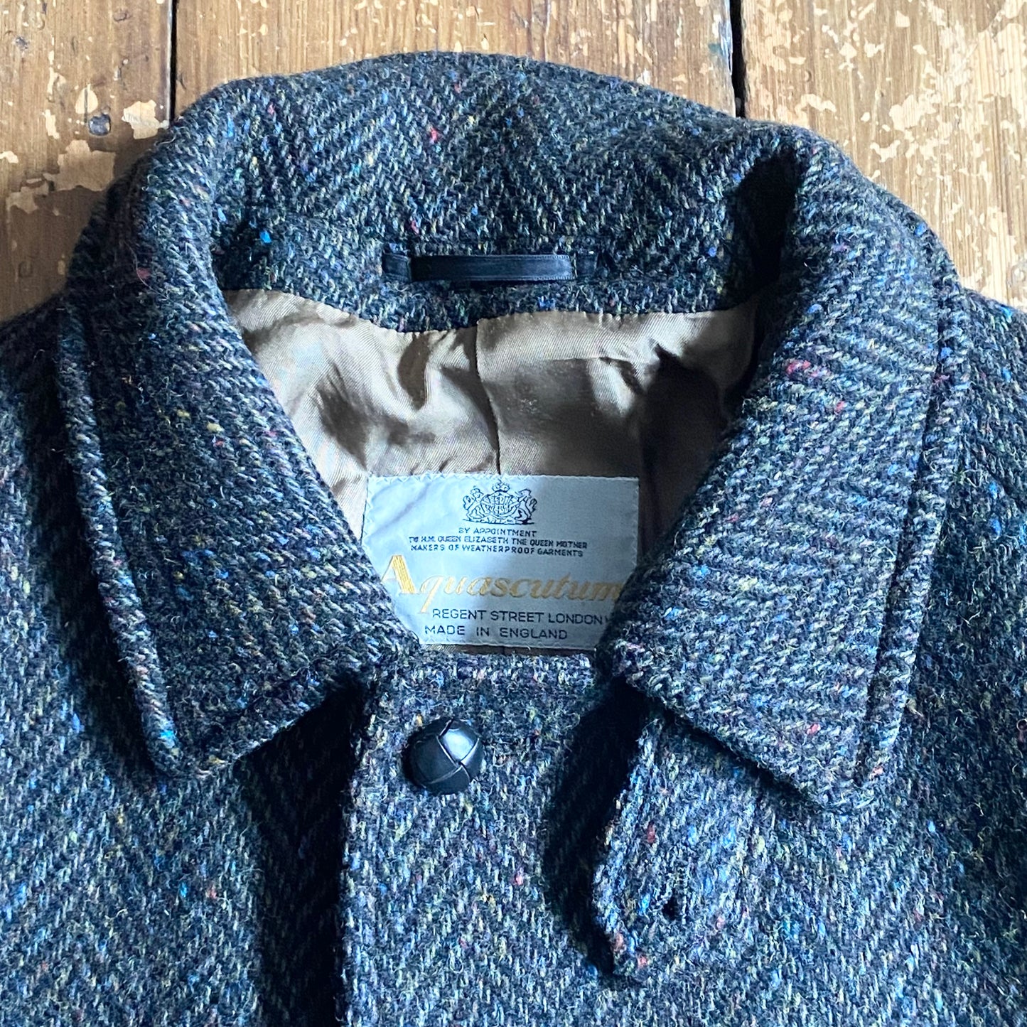 Aquascutum Irish Tweed Balmacaan, size 40 Reg, stunning