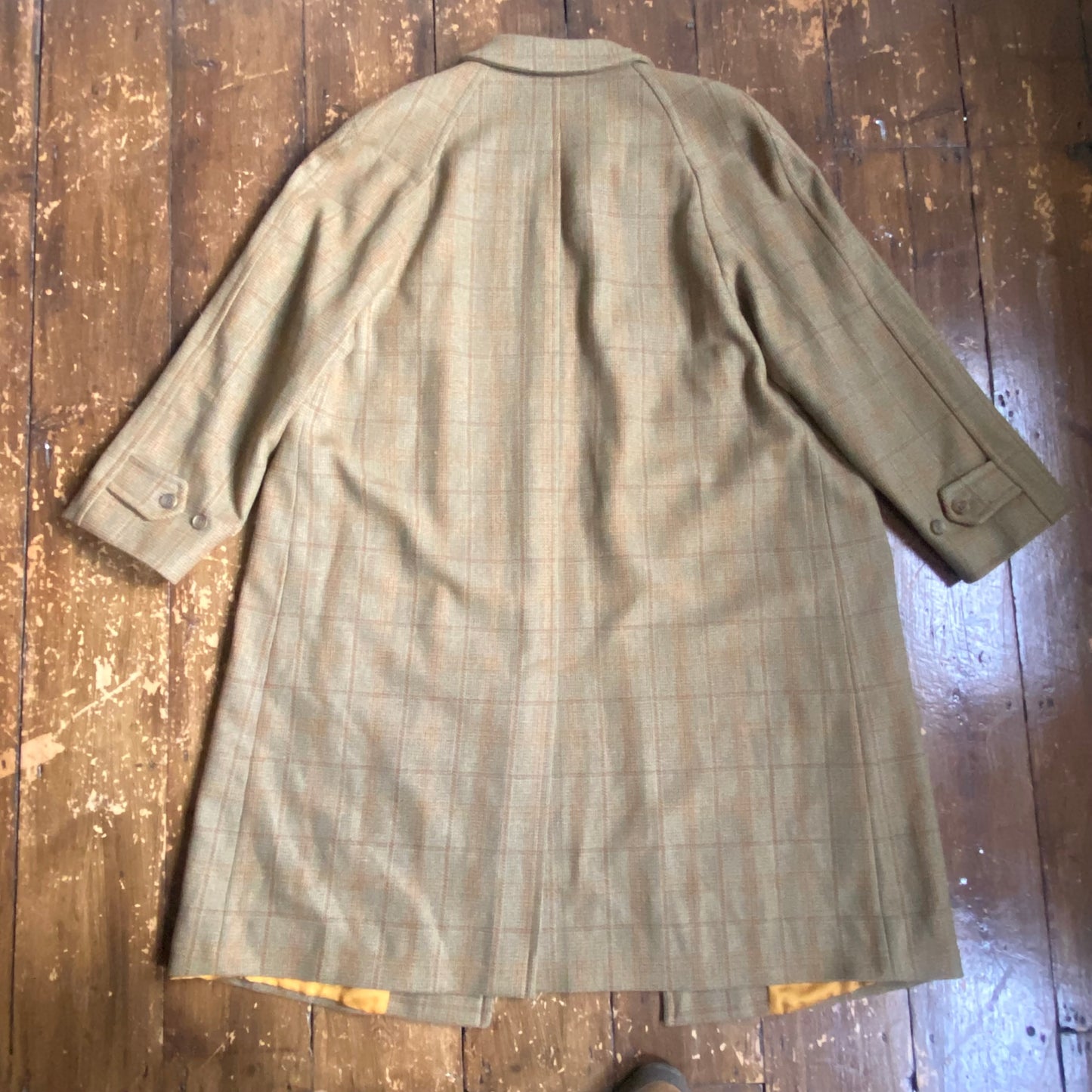 Vintage windowpane check tweed Balmacaan Raglan sleeve overcoat by Austin Reed, large