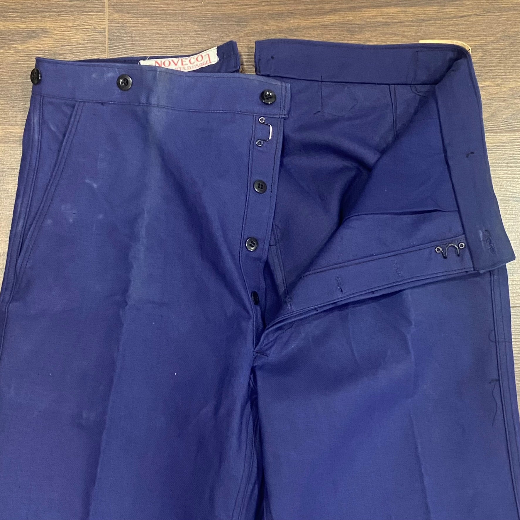 Deadstock 1950s French cinch back fishtail workwear trousers 36-38