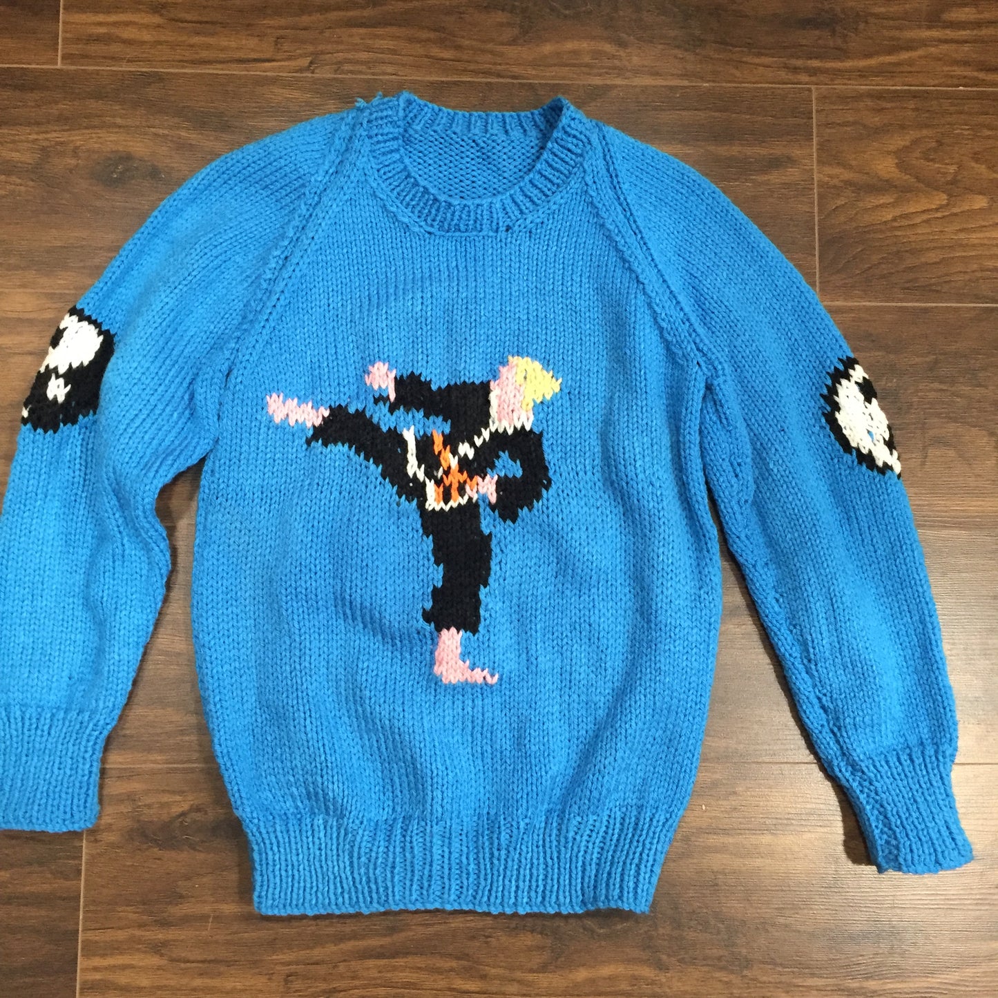Hand knitted martial arts wool jumper small